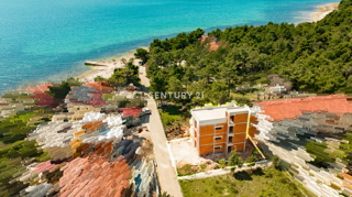 VIR - 2,5-sobno stanovanje v pritličju - 90 m od morja in plaže