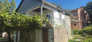 Gornji Karin - Obrovac - počitniška hiša z razgledom na morje