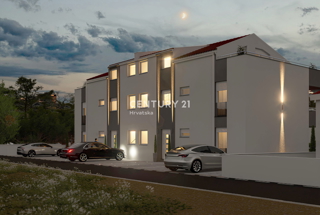 Vir - Torovi: Apartmán na druhom poschodí, veľká terasa, výhľad na more!
