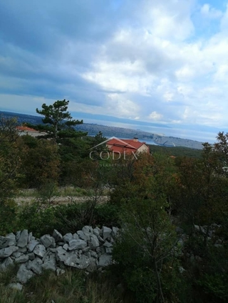 Šmrika - prodaja gradbenega zemljišča za gradnjo družinske hiše