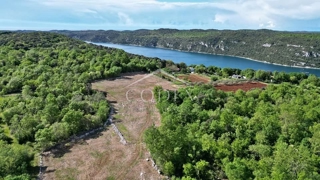 Rovinj - prodaja kmetijskega zemljišča