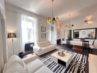 Pula – prodaja luksuznega stanovanja v samem centru