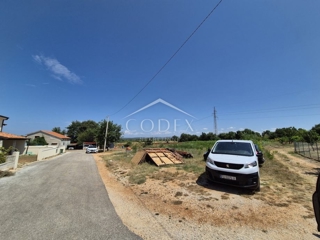 Poreč, okolica – prodaja gradbenega zemljišča na obrobju naselja