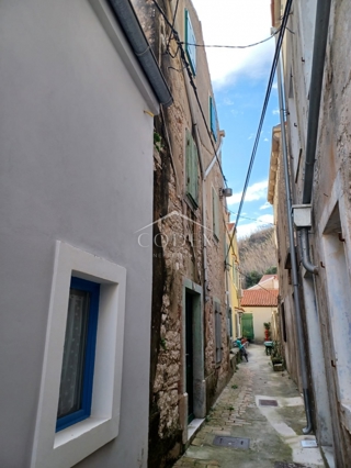 Susak – Donje Selo – Kamnita hiša za prenovo