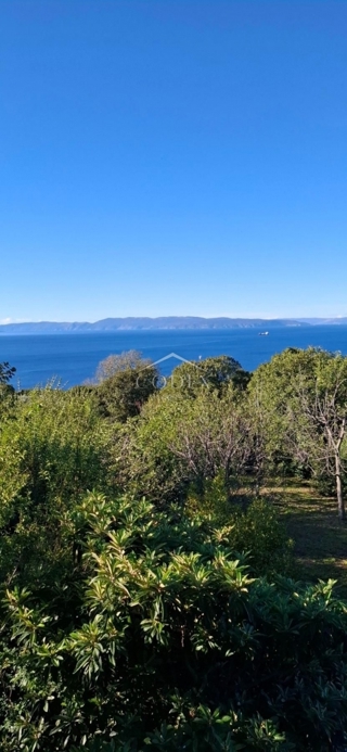Kostrena - prodaja hiše na atraktivni lokaciji