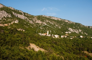 Grižane - prodaja gradbenega zemljišča