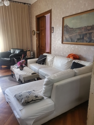 Center - prodamo stanovanje na odlični lokaciji