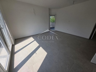 Malinska – prodaja enosobnega stanovanja s teraso blizu morja