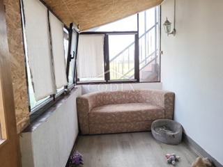 Karlovac – prodaja hiše s 3 stanovanji in veliko parcelo