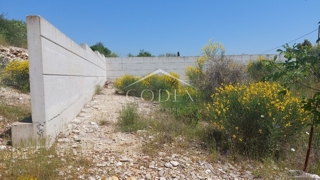 Rovinj - prodaja gradbena zemljišča z gradbenim dovoljenjem