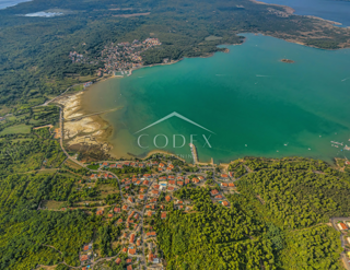 Soline - prodaja stanovanja s pogledom na morje, 2. vrsta od morja!