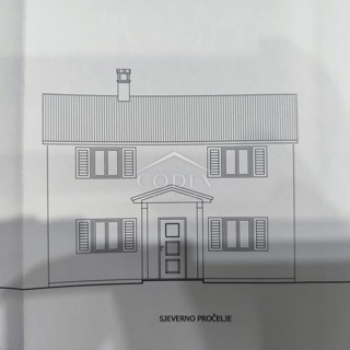 Okolica Motovuna - zazidljivo zemljišče z dovoljenjem in pričetek gradnje