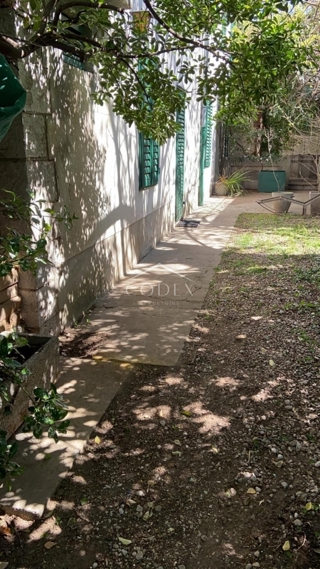 Novi Vinodolski - prodaja očarljive obmorske hiše
