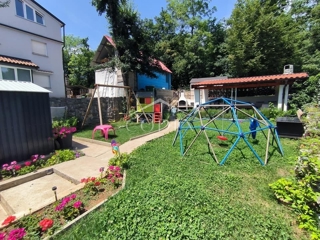 Matulji, Brešca - prodaja lepega dvosobnega stanovanja z balkonom