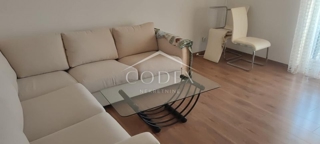 Poreč - prodaja dvosobnega stanovanja 63 m2