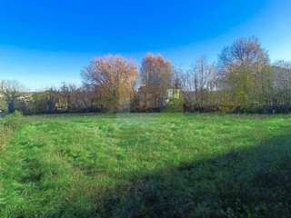 The translation of the title to Slovenian (slv) is: