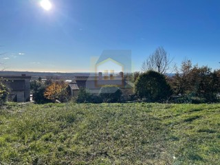 Poreč, okolica, Građevinsko zemljišče z gradbenim dovoljenjem in panoramskim pogledom na morje, 11 km od morja