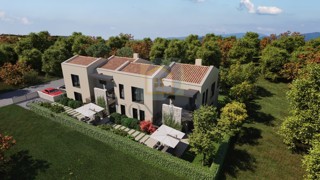 Poreč, okolica, Luksuzno stanovanje v 1. nadstropju z dvema spalnicama in vrtom, 3 km od morja