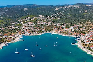 Stavbno zemljišče ob morju, 400m2, Vinišće