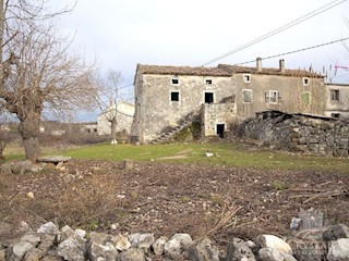 Kamnita hiša