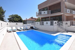 Vila