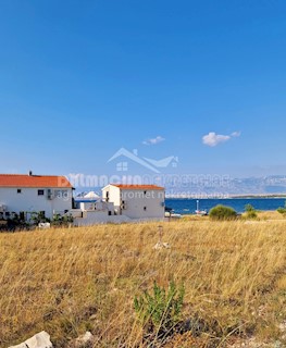 Zadar, Vir, gradbeno zemljišče drugi red do morja