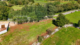 PAZIN, OKOLICA - Gradbeno zemljišče z odprtim razgledom 923 m2