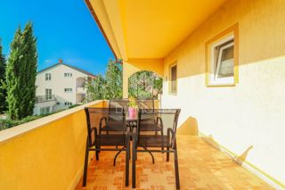 Novigrad, okolica! Čudovito stanovanje s 3 spalnicami!