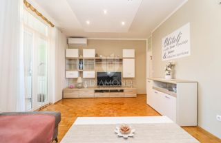 Izjemna priložnost – prenovljeno stanovanje na Vidikovcu z balkonom!