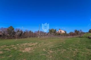 Gradbeno zemljišče v Pulju, Vodnjan