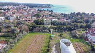 Umag, okolica, zemljišče na odlični lokaciji!