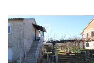 Marčana, okolica, hiša z dvema apartmajema