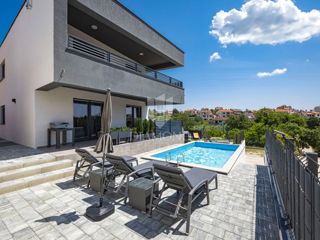 Medulin, komfortna, nova villa le 100m od plaže