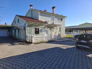 Hiša Labin, 250m2