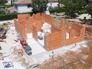 Poreč, okolica, izjemno stanovanje z vrtom