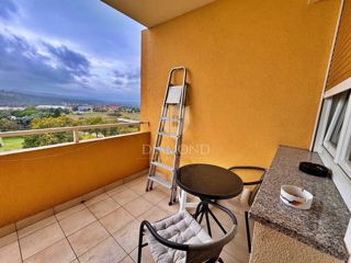 Prostorno stanovanje, Labin, Istra