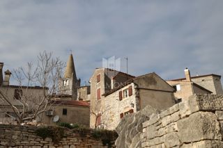 Ekskluzivno, Bale, kamnita hiša v starem mestnem jedru