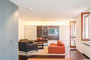 Spektakularen apartma v centru Rovinja