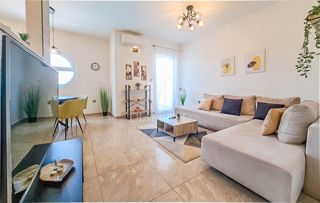 Medulin, čudovit apartma z bazenom, pogled na morje!