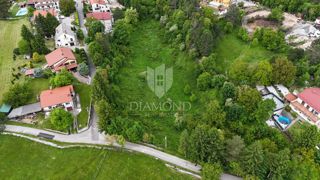 Zemljišče Klana, 2.105m2