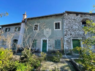 Hiša Škurinje, Rijeka, 80m2