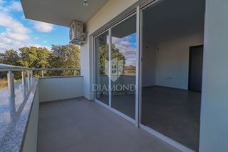 Medulin: moderno dvosobno stanovanje v novogradnji