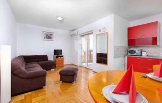 Apartmaj Malinska, Malinska-Dubašnica, 59,14m2