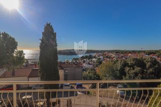 Hiša Pješčana Uvala, Medulin, 360m2