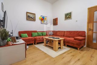 Apartmaj Centar, Pula, 100m2