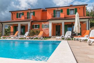 Rabac, Labin, okolica Vila na podeželju z dvema stanovanjskima enotama