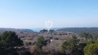 Poreč, okolica, zemljišče v izgradnji na izjemni lokaciji!