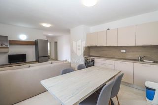 Apartmaj Peroj, Vodnjan, 64,17m2