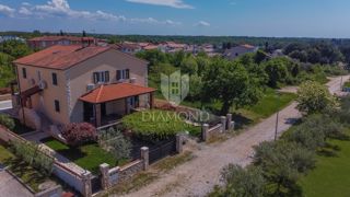 Istra, Umag, okolica - čudovita hiša z bazenom v bližini morja!