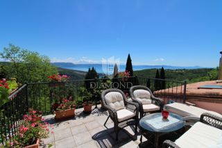 Hiša Labin, 150m2